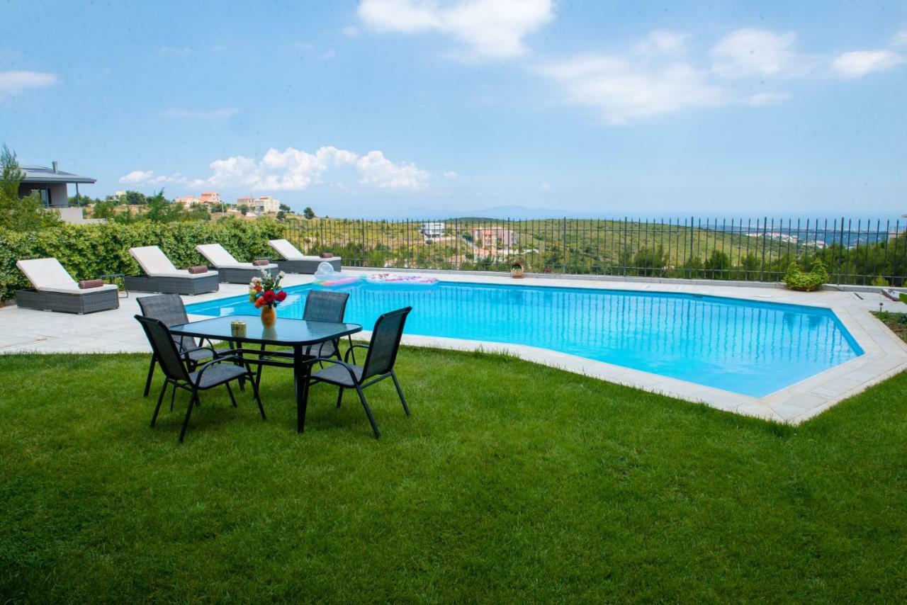 Villa Olympia Vip Dhráfi Exterior foto